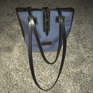 Dooney & Bourke Purse